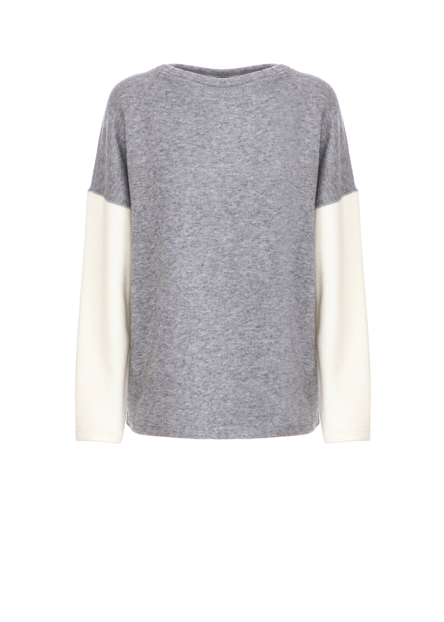 Mammie's-Pietro-Brunelli-Cosy-Jumper_side