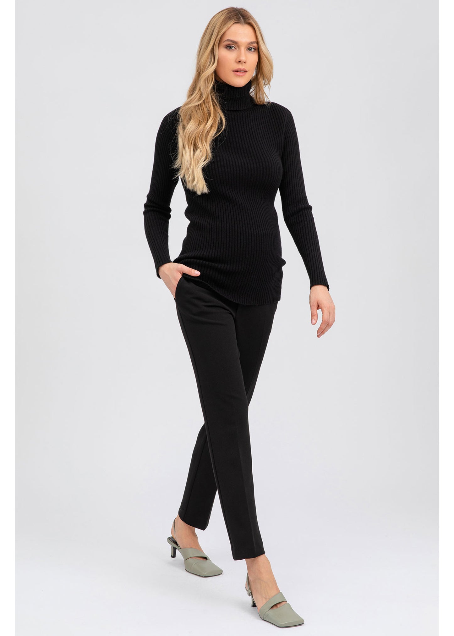 PIETRO BRUNELLI TROUSERS HARRY