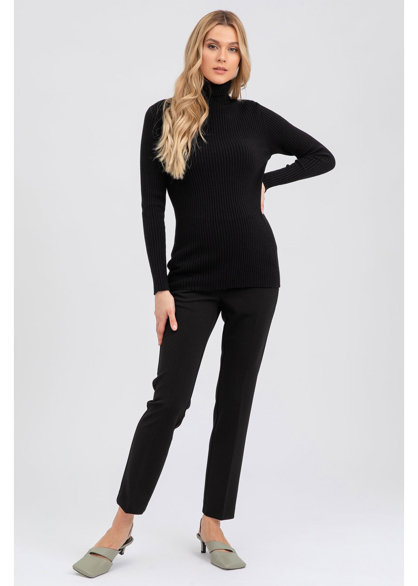 PIETRO BRUNELLI TROUSERS HARRY