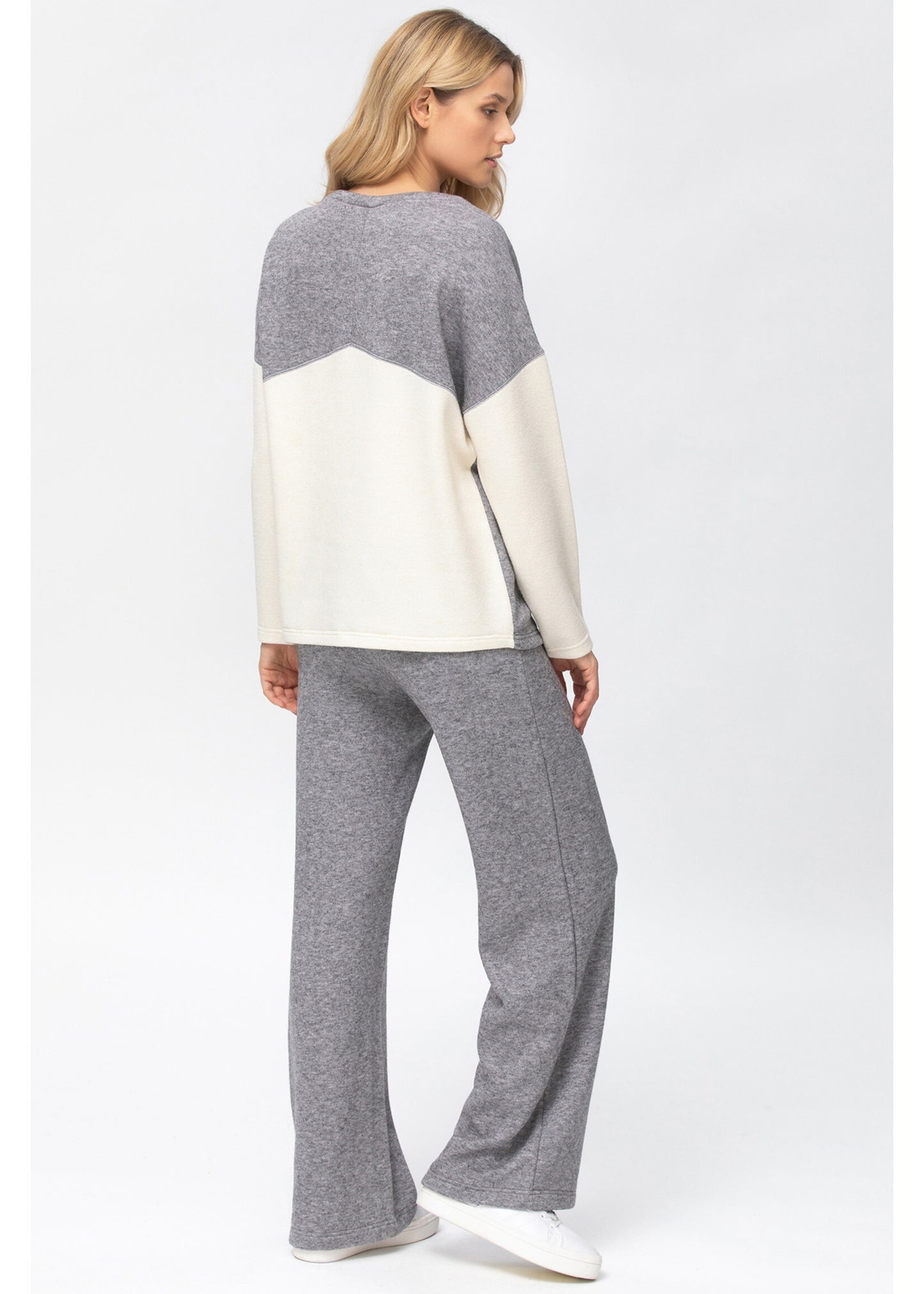 PIETRO BRUNELLI Low rise PANTS COZY