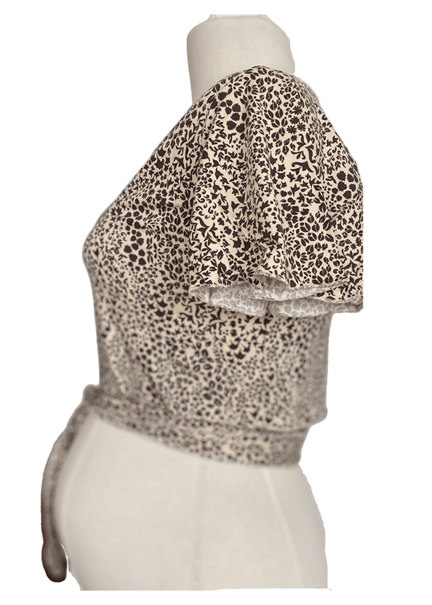 QUEEN MUM Cardigan/Wrap CACHECOEUR