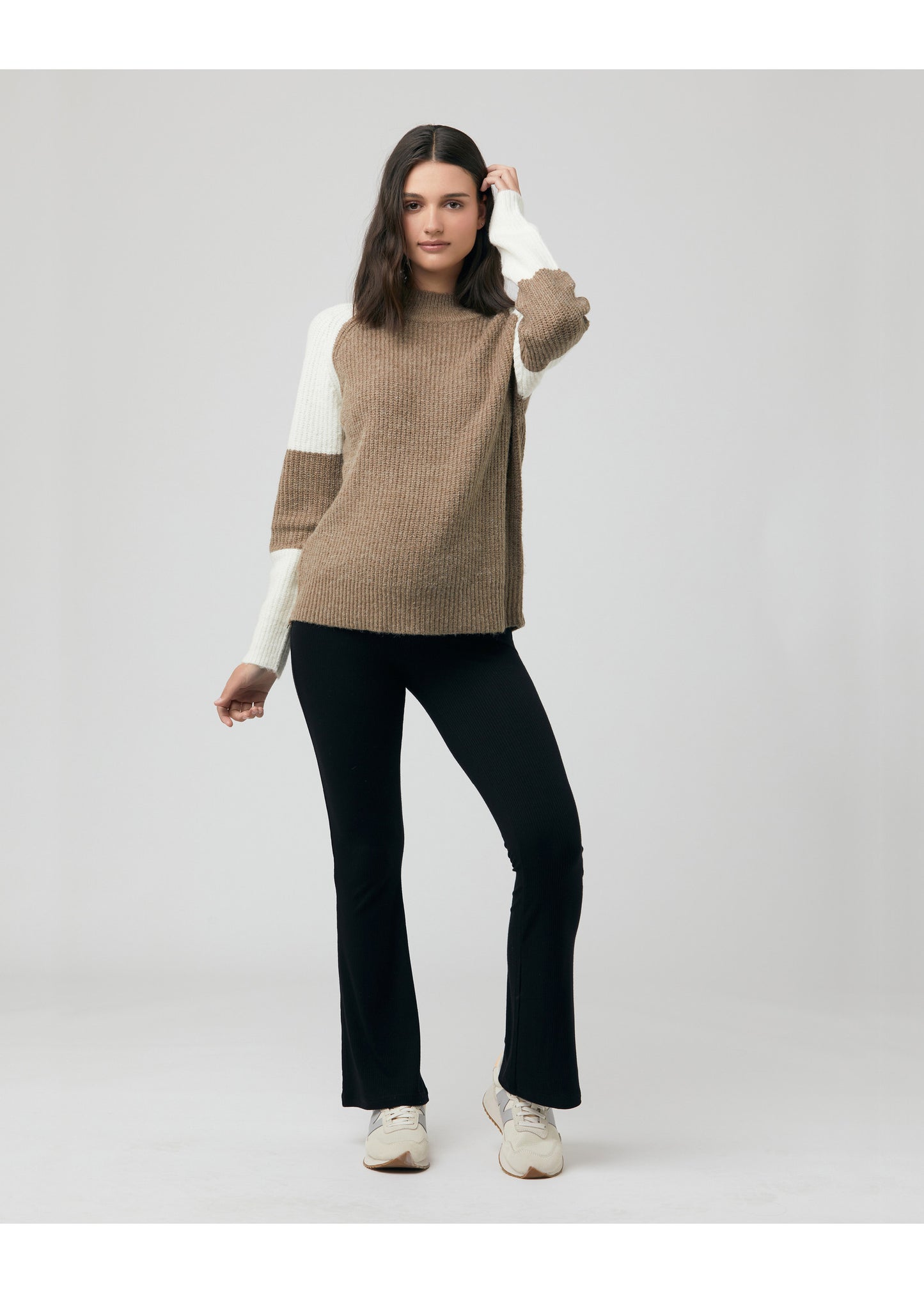 RIPE Colour Block Nursing KnitOlive / Off White